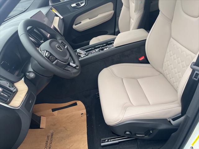 2026 Volvo XC60 B5 Core