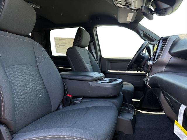 2026 Ram 2500 Black Express Crew Cab 4x4 64 Box