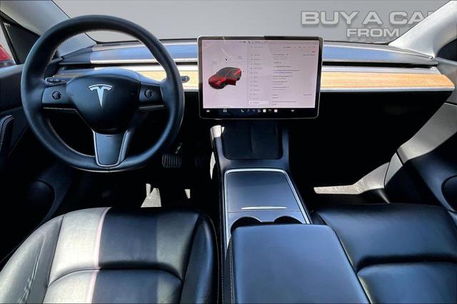 2022 Tesla Model Y Long Range Dual Motor All-Wheel Drive