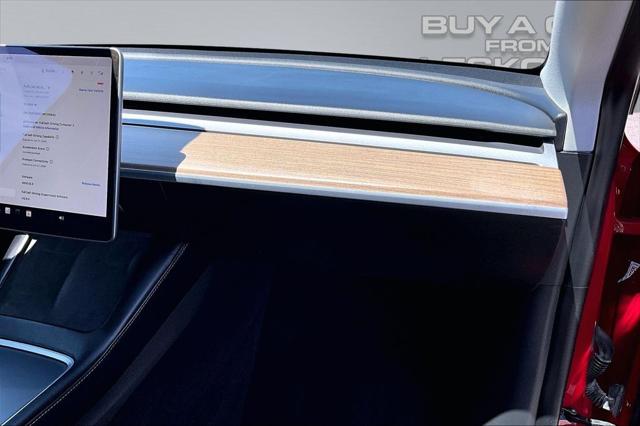 2022 Tesla Model Y Long Range Dual Motor All-Wheel Drive