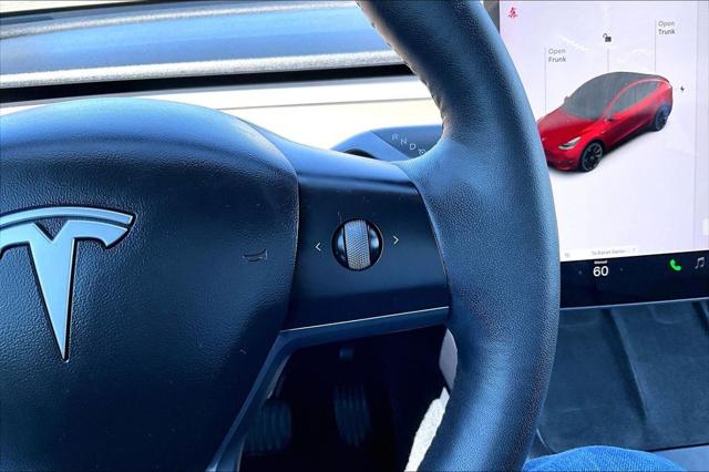 2022 Tesla Model Y Long Range Dual Motor All-Wheel Drive
