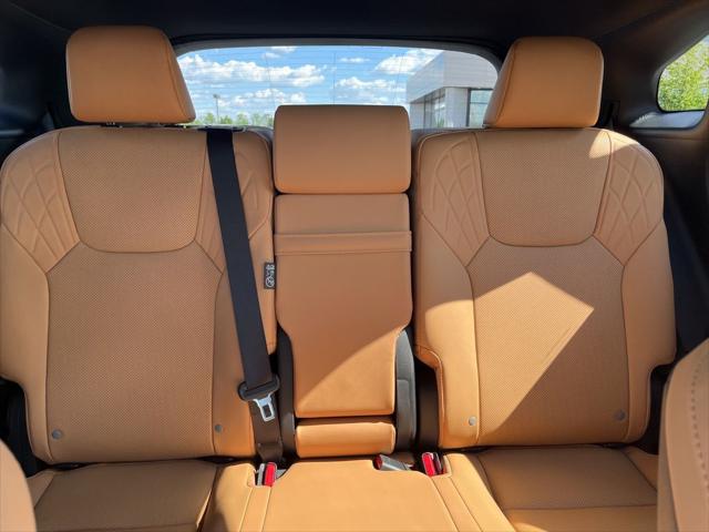 2026 Lexus RX 450h+ Premium