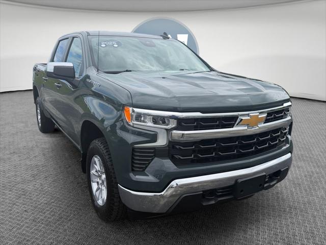 2025 Chevrolet Silverado 1500 4WD Crew Cab Standard Bed LT for sale in Murrysville, PA