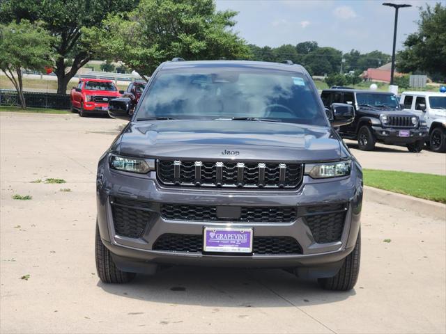 2026 Jeep Grand Cherokee Altitude 4x2