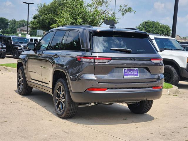 2026 Jeep Grand Cherokee Altitude 4x2