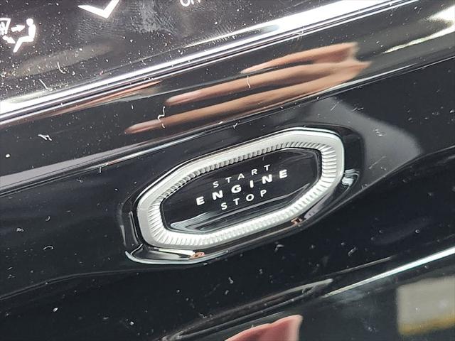 2026 Jeep Grand Cherokee Altitude 4x2