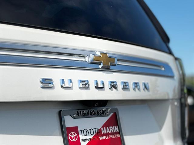 2022 Chevrolet Suburban 4WD High Country