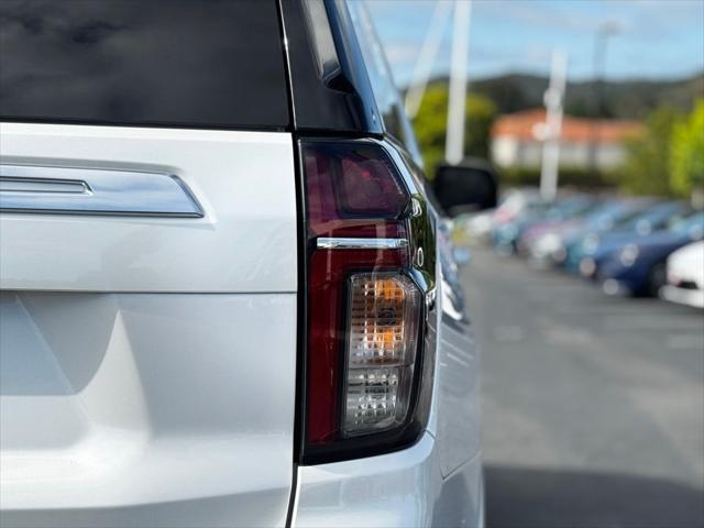 2022 Chevrolet Suburban 4WD High Country
