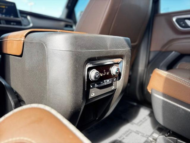 2022 Chevrolet Suburban 4WD High Country
