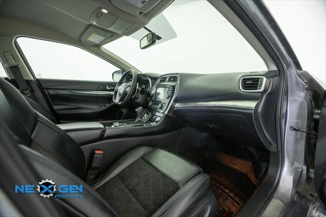 2018 Nissan Maxima 3.5 SR