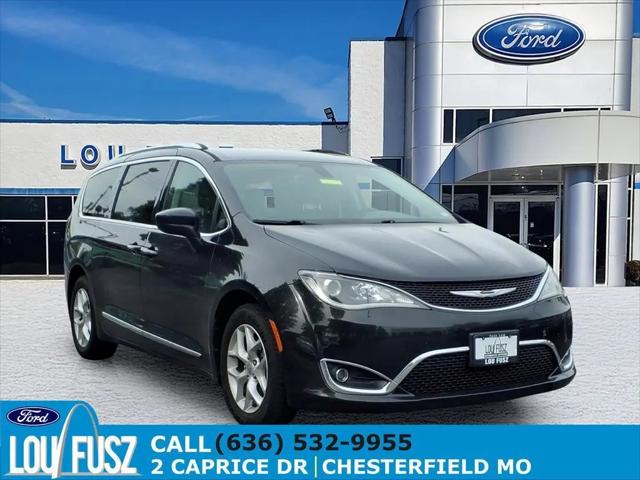 2017 Chrysler Pacifica Touring-L Plus for sale in Chesterfield, MO