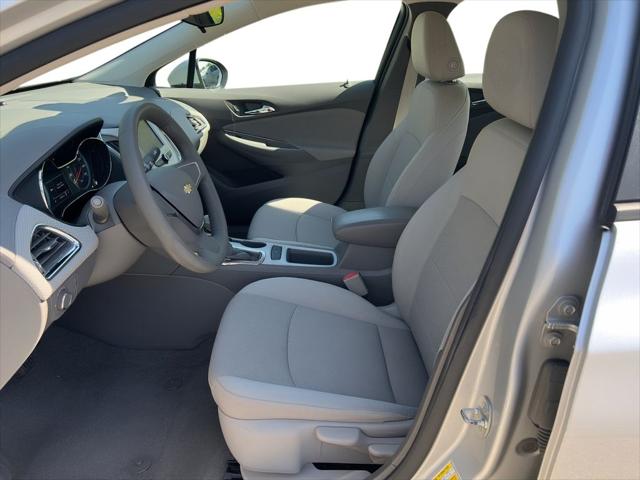 2017 Chevrolet Cruze LS Auto