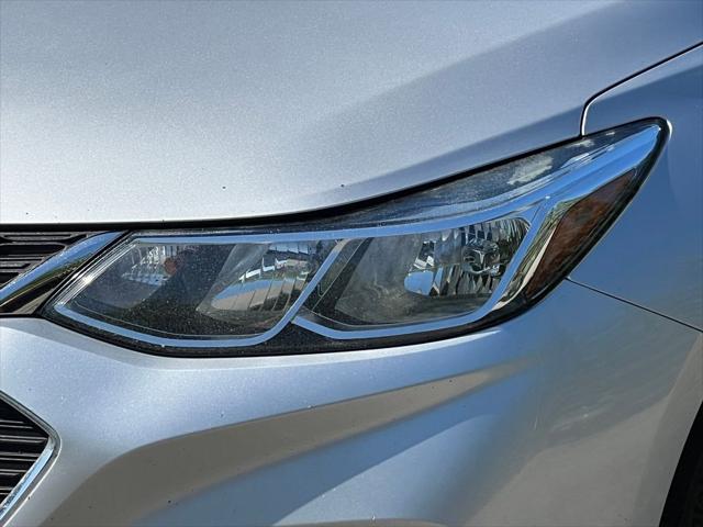 2017 Chevrolet Cruze LS Auto