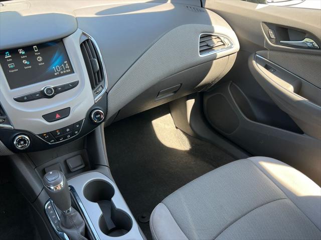 2017 Chevrolet Cruze LS Auto