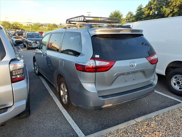 2017 Toyota Sienna LE 8 Passenger