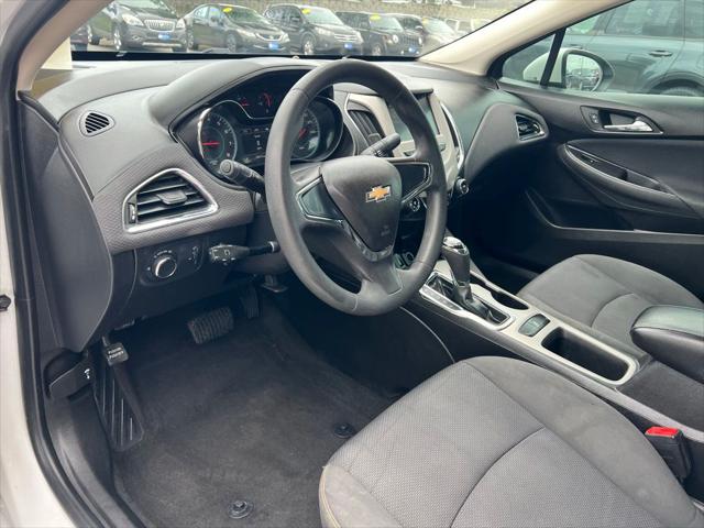 2018 Chevrolet Cruze LS Auto