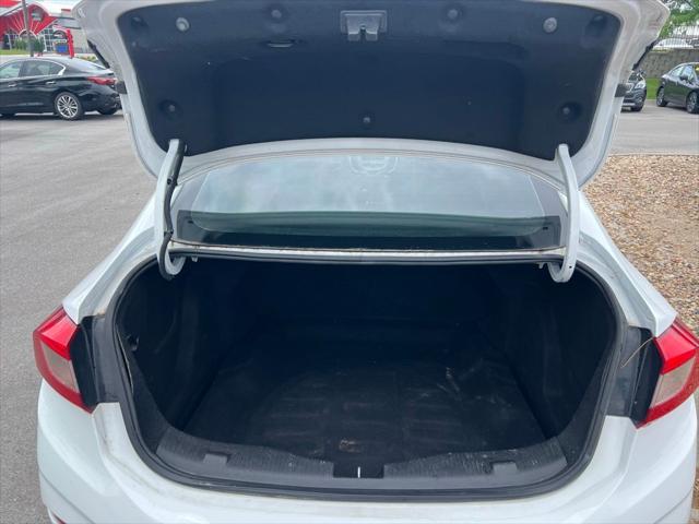 2018 Chevrolet Cruze LS Auto