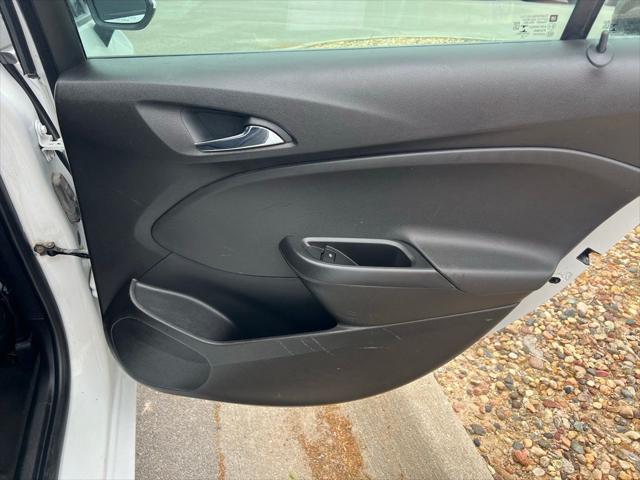 2018 Chevrolet Cruze LS Auto