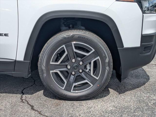 2026 Jeep Cherokee Laredo 4x4