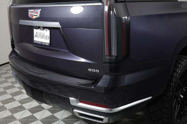 2026 Cadillac Escalade Luxury
