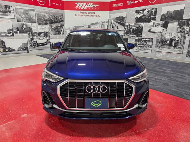 2022 Audi Q3 Premium Plus 45 TFSI S line quattro Tiptronic