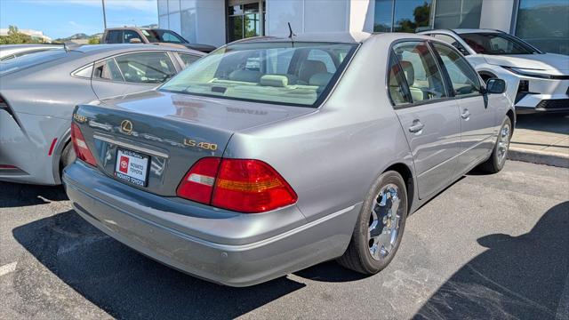 2002 Lexus LS 430 430