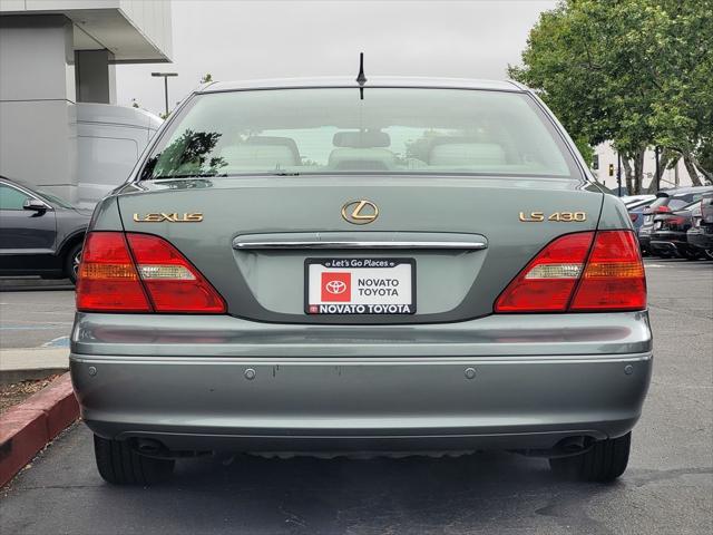 2002 Lexus LS 430 430