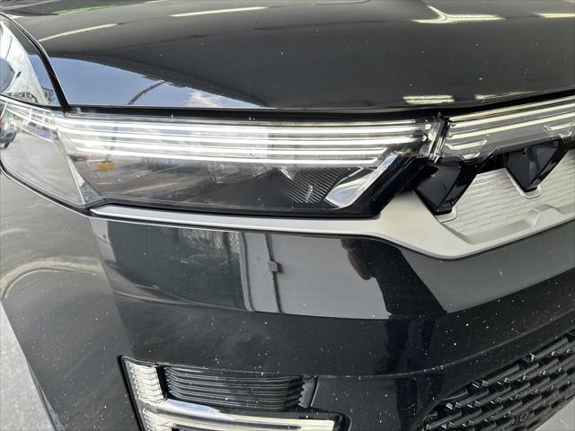 New 2026 High Gloss Black Exterior Paint Jeep Grand Wagoneer image 37