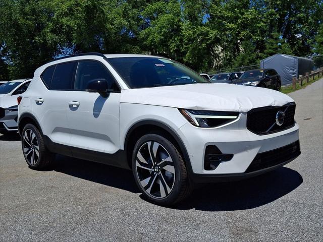 2026 Volvo XC40 Plus, B5 AWD Gas (mild hybrid), Dark for sale in West Chester, PA