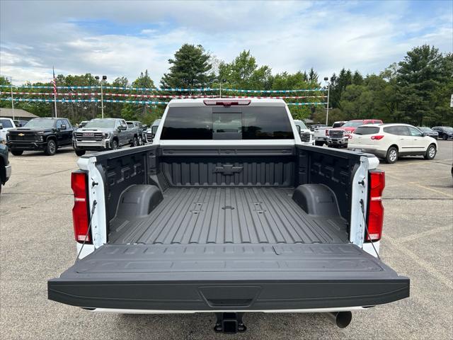 2026 Chevrolet Silverado 3500HD Crew Cab, Standard Bed, High Country, 4WD