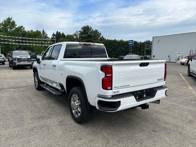 2026 Chevrolet Silverado 3500HD Crew Cab, Standard Bed, High Country, 4WD