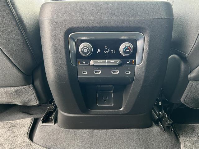 2023 Chevrolet Tahoe 4WD Premier