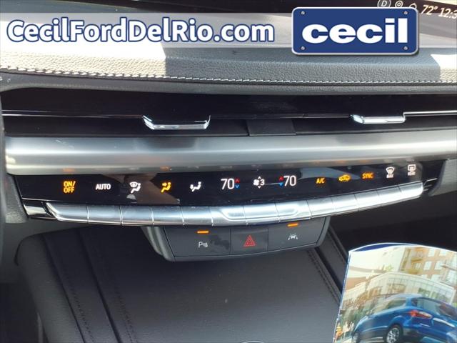 2024 Cadillac XT4 FWD Premium Luxury