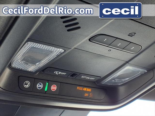 2024 Cadillac XT4 FWD Premium Luxury