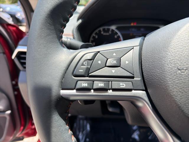 2022 Nissan Altima SR FWD