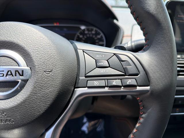 2022 Nissan Altima SR FWD