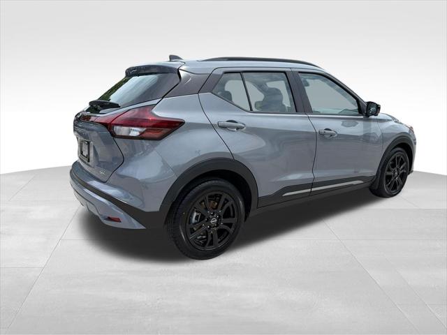 2023 Nissan Kicks SR Xtronic CVT