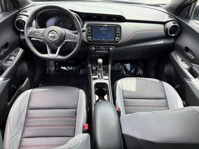 2023 Nissan Kicks SR Xtronic CVT