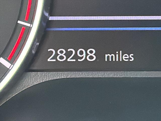 2024 Nissan Sentra SR Xtronic CVT