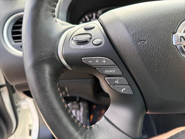 2020 Nissan Pathfinder SL 4WD