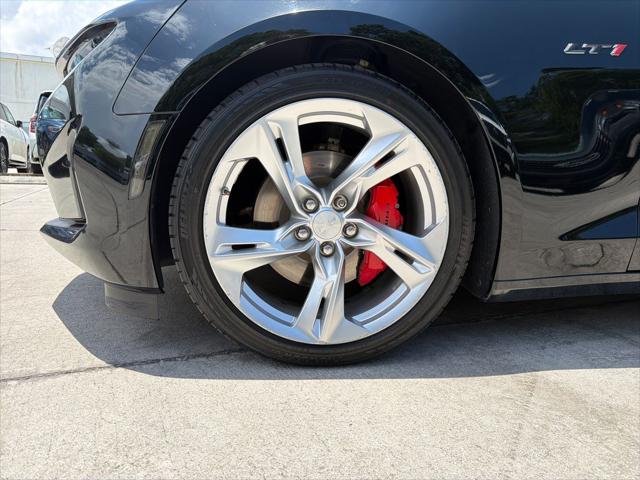 2021 Chevrolet Camaro RWD Coupe LT1