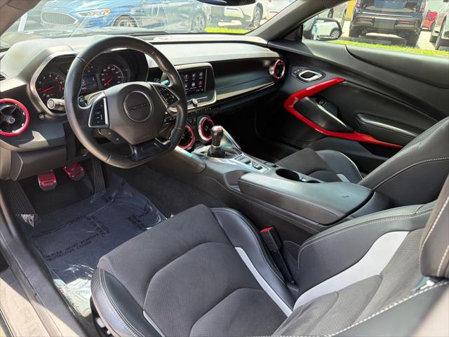 2021 Chevrolet Camaro RWD Coupe LT1