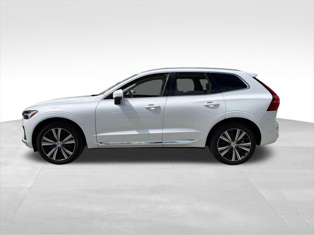 2023 Volvo XC60 B5 Plus Bright Theme