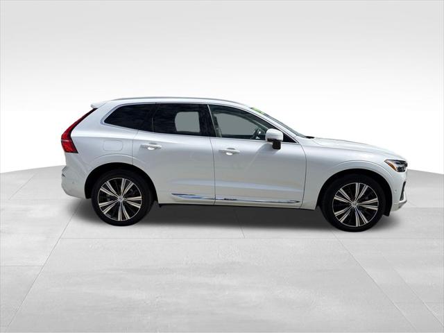 2023 Volvo XC60 B5 Plus Bright Theme