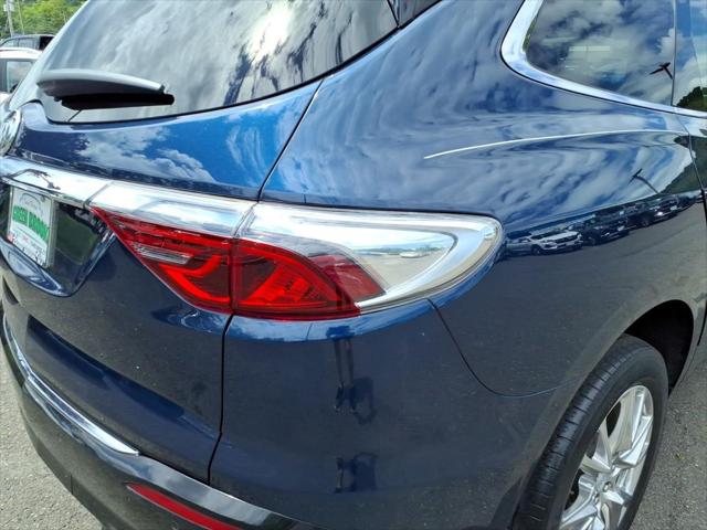 2022 Buick Enclave AWD Essence