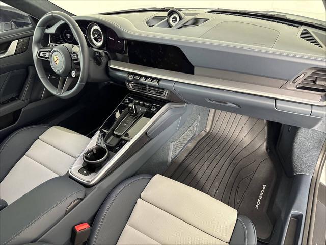 2025 Porsche 911 Turbo S Cabriolet