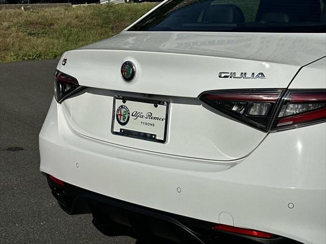 2025 Alfa Romeo Giulia Tributo Italiano AWD