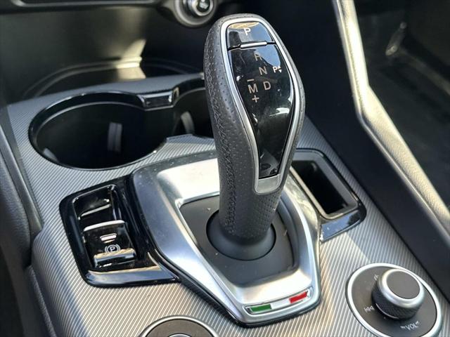 2025 Alfa Romeo Giulia Tributo Italiano AWD
