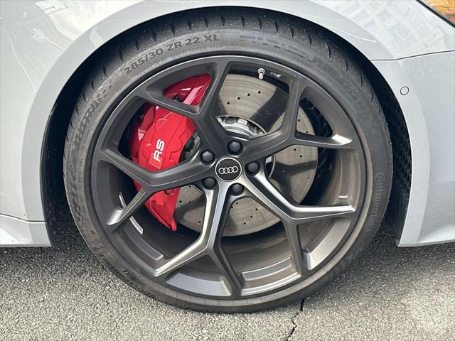 2025 Audi RS 6 Avant Performance quattro tiptronic