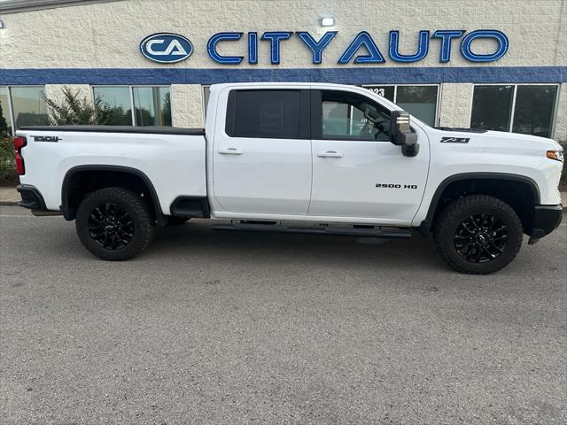 2025 Chevrolet Silverado 2500HD 4WD Crew Cab Standard Bed LTZ